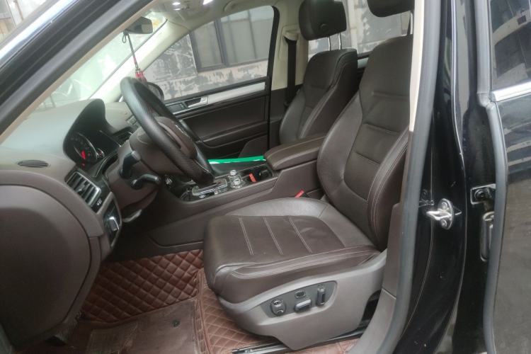 Used Volkswagen Touareg 2017 3.0 TSI Touareg Model
