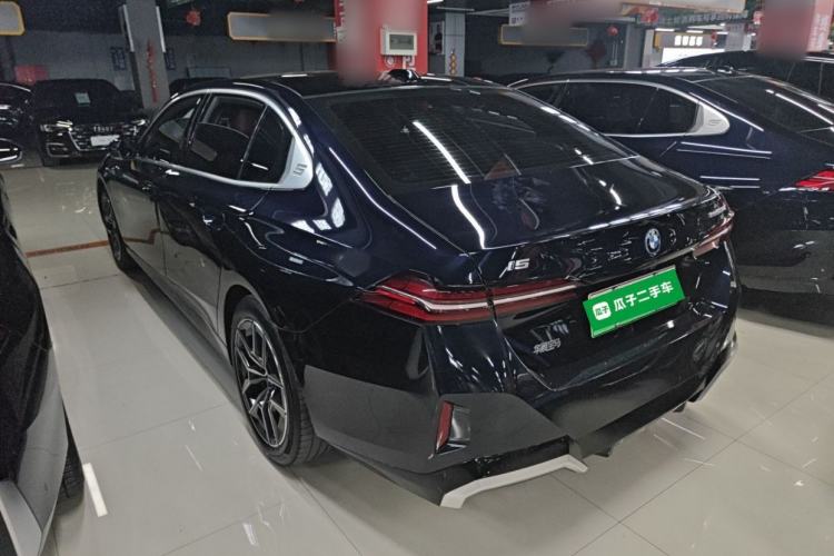 Used BMW i5 2024 eDrive 35L M Sport Package
