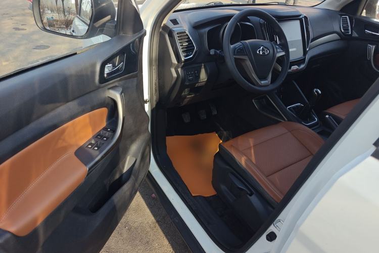 Used Oshan CX70 2016 1.6L Manual Luxury Model