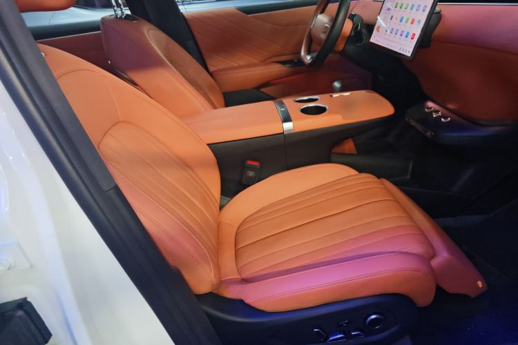 Used CHANGAN NEVO E07 2025 All-Electric 4x4 with 90 kWh Max Intelligent Driving Version
