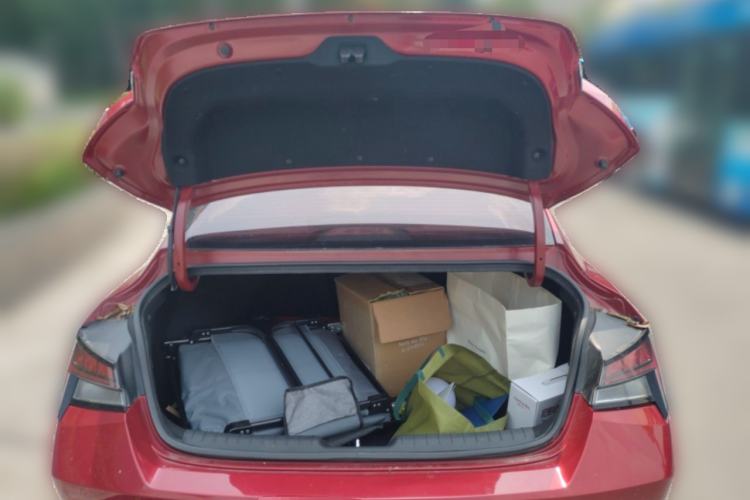 Used Hyundai Elantra 2021 1.5L CVT LUX Prestige Edition