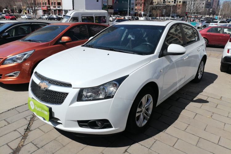 Used Chevrolet Cruze 2013 Hatchback 1.6L Manual Luxury Model