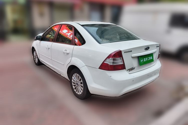 Used Ford Focus 2013 Sedan Classic 1.8L Manual Fashion Edition Rear Left 45 Deg