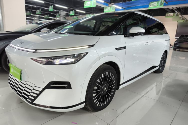 Used XPeng X9 2025 740 Ultra-Long Range Max