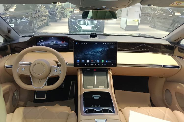 Used Hima Stelato S9 2025 Extended-Range Max+ Center Console