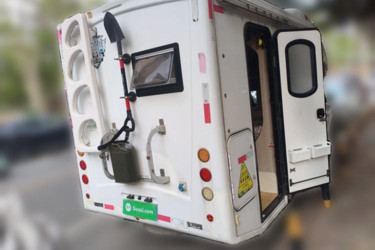 Used Huanghai Xianglong 2016 2.4L Entry-Level Van Gasoline Two-Wheel Drive Ultimate Edition 4G69S4N Rear Right 45 Deg