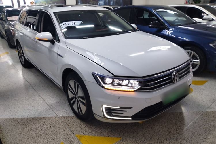 Used Volkswagen Variant New Energy 2019 GTE model