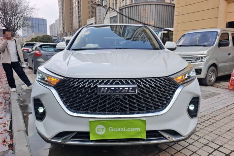 Used Haval M6 2021 PLUS 1.5T DCT Elite Smart Connectivity Model
