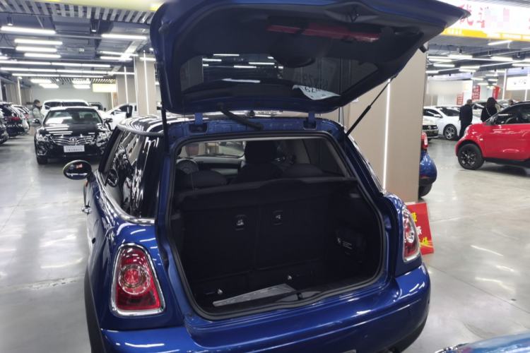 Used MINI MINI 2012 1.6L COOPER Baker Street
