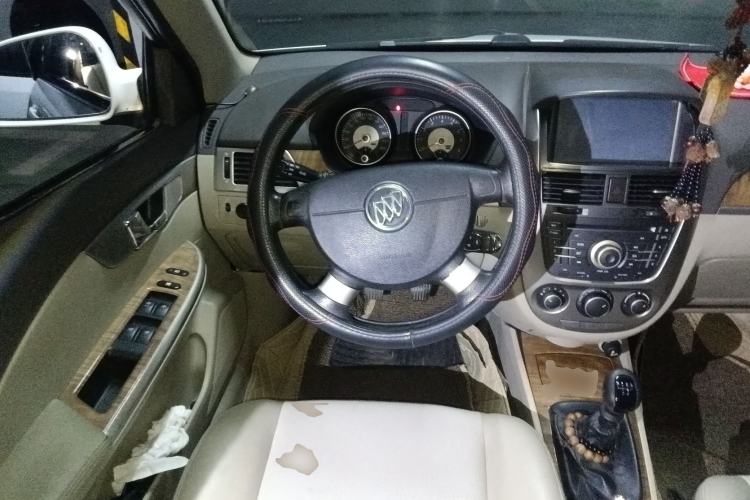 Used Buick Excelle 2015 1.5L Manual Classic Trim