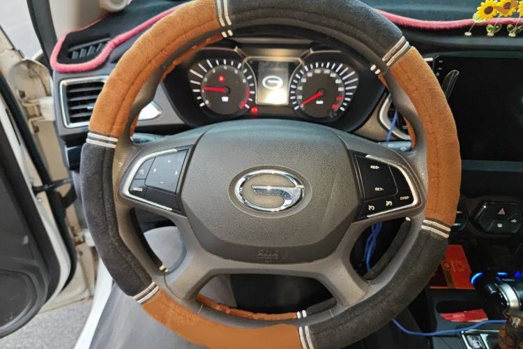 Used GAC Trumpchi GS4 2017 235T Automatic Two-Wheel Drive Elite Edition Steering Wheel