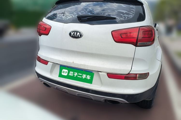 Used Kia Sportage R 2015 2.0L Automatic Two-Wheel Drive DLX Model
