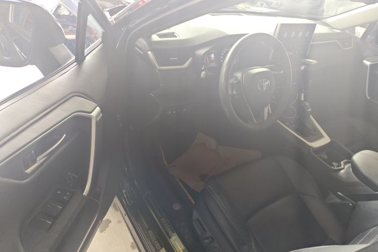 Used Toyota Wildlander 2020 2.0L CVT Two-Wheel Drive Prestige Edition
