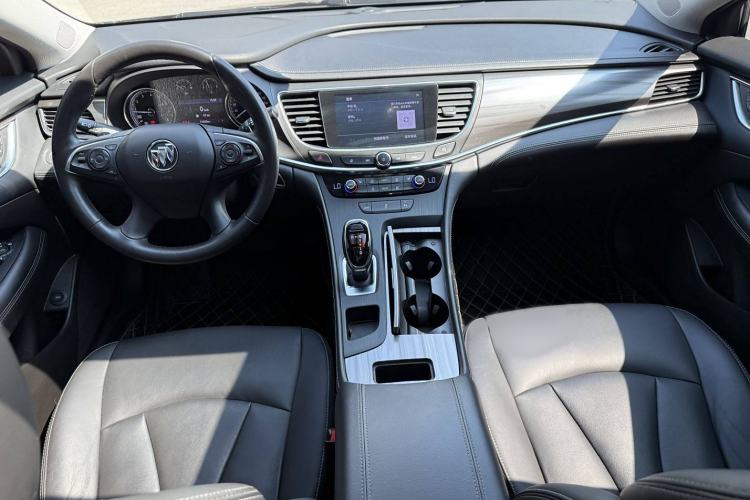 Used Buick LaCrosse 2022 652T Luxury Version
