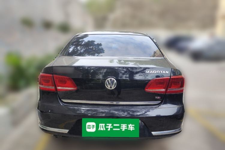 Used Volkswagen Magotan 2015 1.8TSI Prestige Model Rear