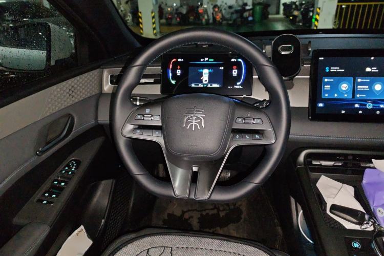 Used BYD Qin PLUS 2025 DM-i Smart Drive 55KM Leading Model
