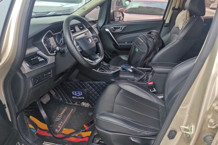 Used Geely Auto Vision X3 2019 Upgraded Model 1.5L CVT Prestige Version Left Front Seat