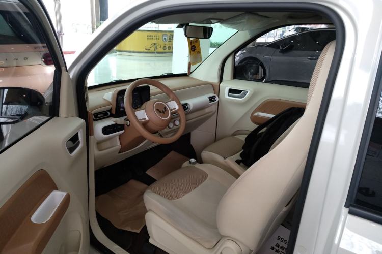Used Wuling Hongguang MINIEV 2024 3rd Generation 215km Youth Edition Driver Seat