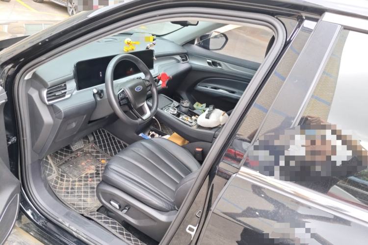 Used Ford Equator 2023 EcoBoost 225 Platinum Edition 7-Seater (2/2/3)
