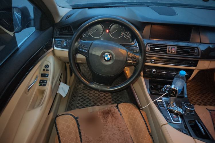 Used BMW 5 Series 2013 530Li Leading Model