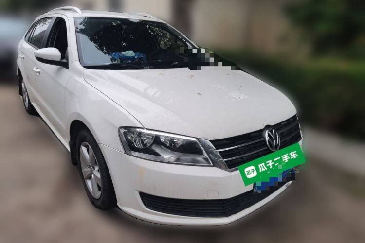 Used Volkswagen Gran Lavida 2013 1.6L Automatic Fashion Model Front Right 45 Deg