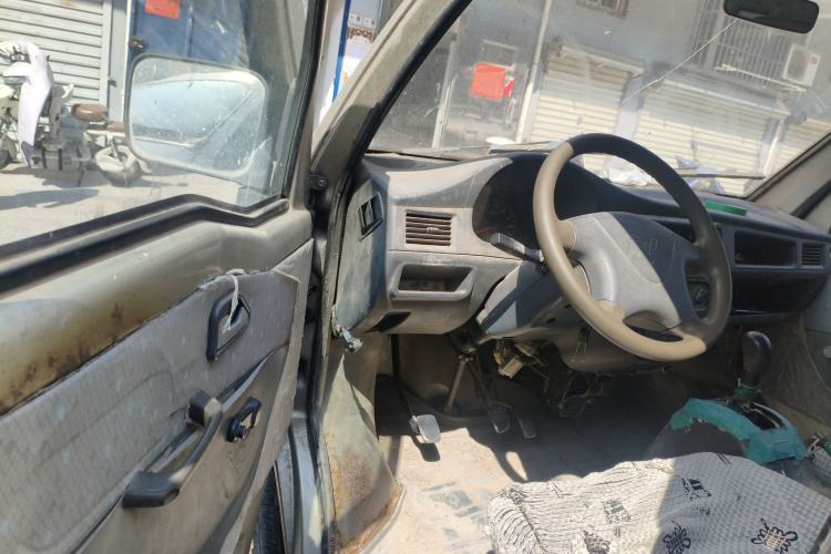 Used Wuling Zhiguang 2013 1.0L Practical Version