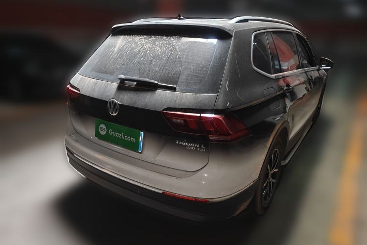 Used Volkswagen Tiguan L 2017 330TSI Automatic Two-Wheel Drive Luxury Edition Rear Right 45 Deg