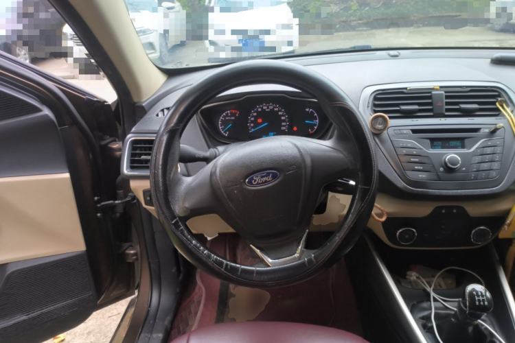 Used Ford Escort 2015 1.5L Manual Comfort Model