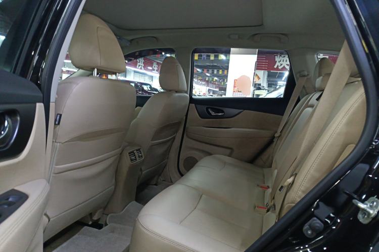 Used Nissan X-Trail 2014 2.0L CVT Comfort Edition 2WD
