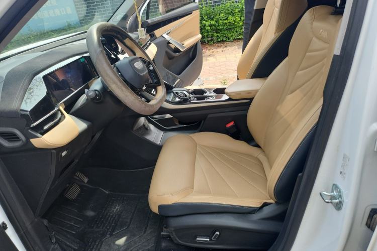 Used Geely Auto FX11 2023 1.5TD DCT Prestige Edition Left Front Seat