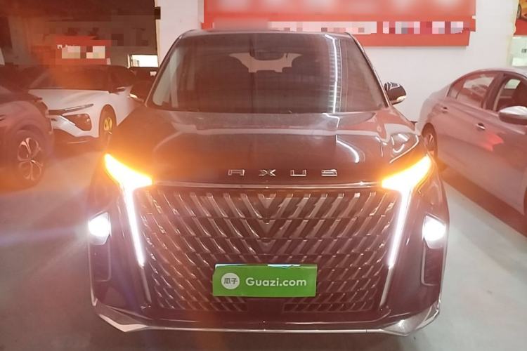 Used SAIC MAXUS G90 2022 2.0T Xingyun Seven-Seater Version Front