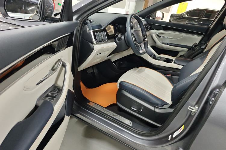 Used BYD Song PLUS New Energy 2024 HONOR Edition DM-i 150km Flagship PLUS Driver Seat