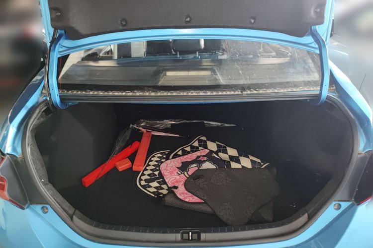 Used Toyota Levin 2017 Revised Version 185T CVT Elite Edition China VI Standard Trunk