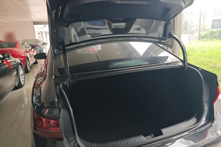 Used Volkswagen Sagitar 2021 200TSI DSG Excellence Edition Trunk