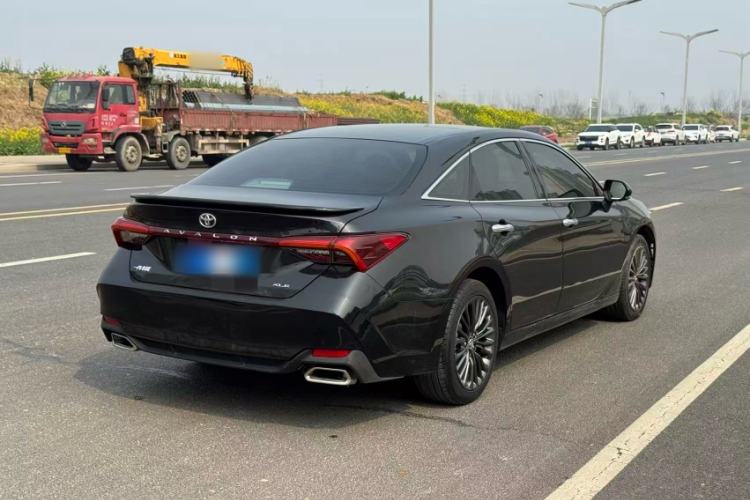 Used Toyota Avalon 2019 2.0L XLE Premium Edition China VI