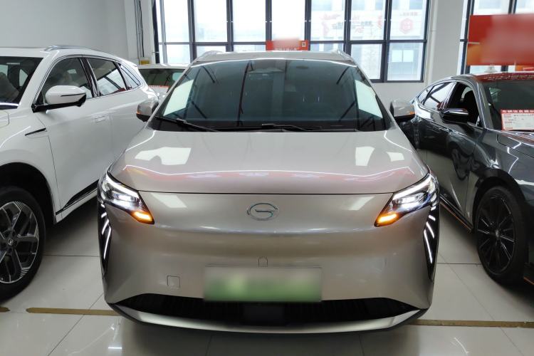 Used AION Y 2022 Plus 70 Enjoy Edition Front