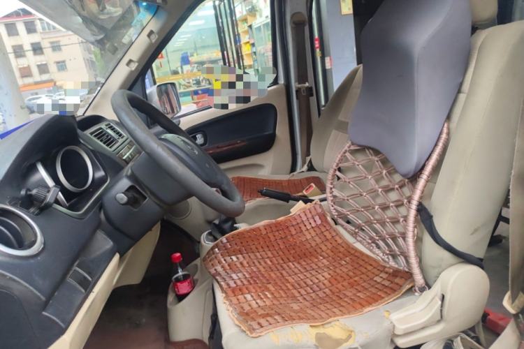 Used CHANGAN KAICHENG Ruixing M80 2014 1.5L Standard Version 4G15S Left Front Seat