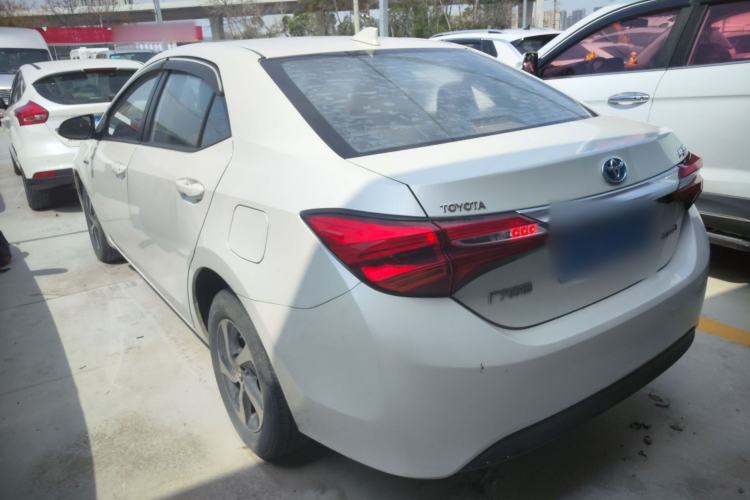 Used Toyota Levin 2017 Revised Dual-Engine 1.8H GS E-CVT Elite Sunroof Version China V Standard