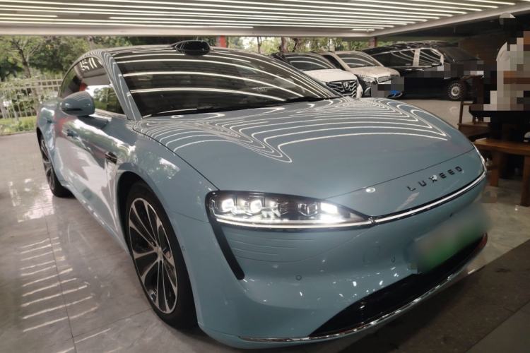 Used Hima Luxeed S7 2025 785 km Ultra
