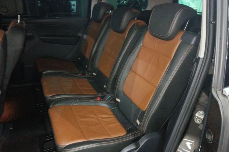 Used Volkswagen Sharan 2014 2.0 TSI Comfort Model