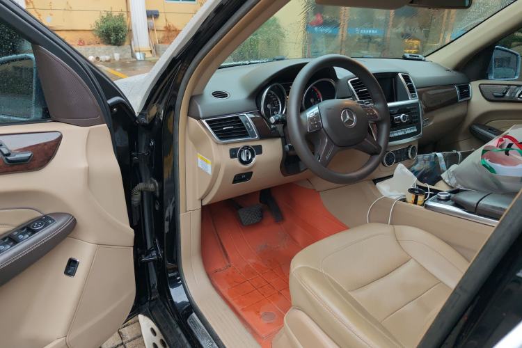 Used Mercedes-Benz M-Class 