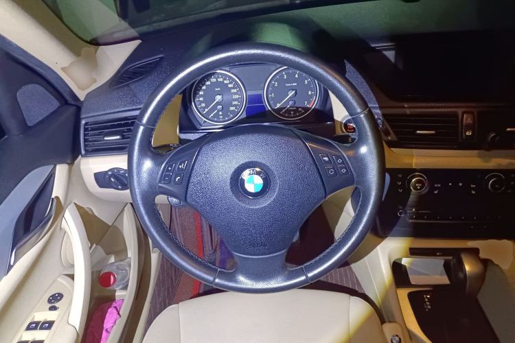 Used BMW X1 2012 sDrive18i Luxury Model