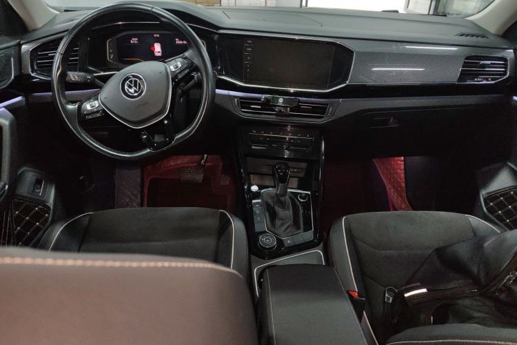 Used Volkswagen Tayron 2022 380TSI Four-Wheel Drive Luxury Connected Pro Version Center Console