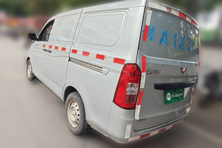 Used Wuling Rongguang V 2018 1.5L Practical Version Rear Left 45 Deg