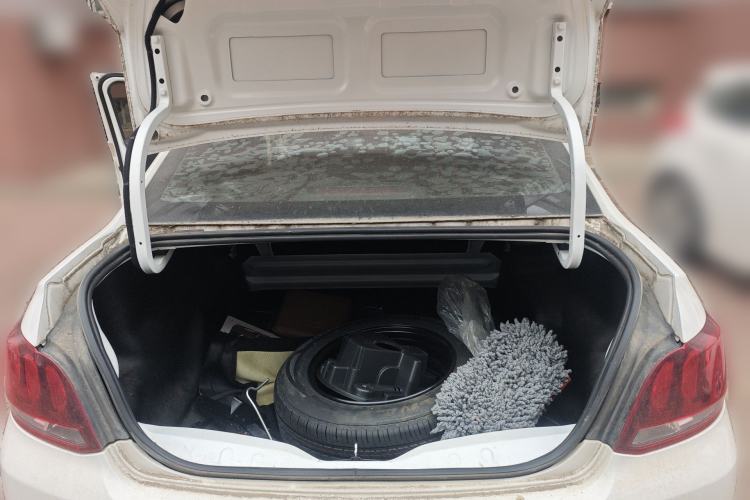 Used Peugeot 301 2017 1.6L Manual Comfort Edition
