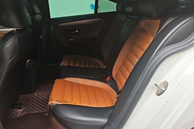 Used Volkswagen FAW-Volkswagen CC 2016 1.8TSI Luxury Model Left Rear Seat