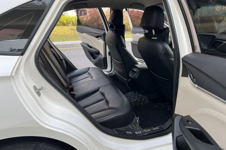 Used Buick GT 2018 15T Dual-Clutch Advanced Model China V Standard Interior 3