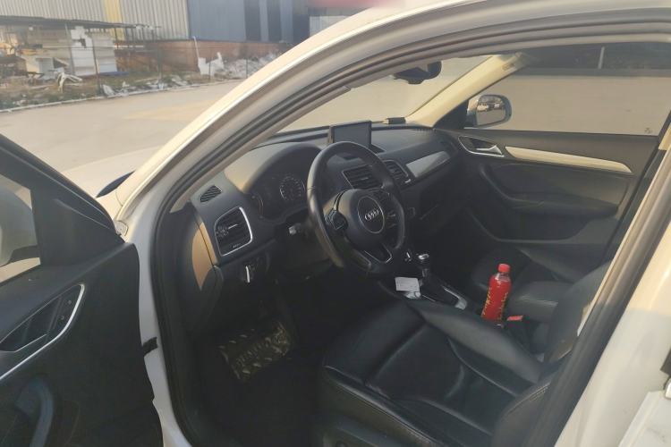 Used Audi Q3 2015 35 TFSI quattro Comfort model