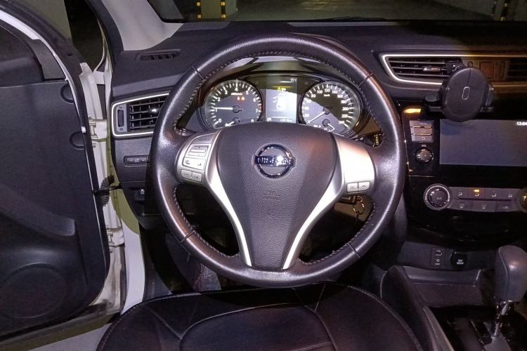 Used Nissan Qashqai 2017 2.0L CVT Smart Enjoyment Version China V Standard