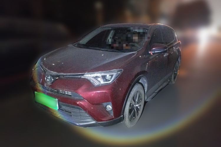 Used Toyota RAV4 2019 2.0L CVT Two-Wheel Drive Luxury Version China VI Standard